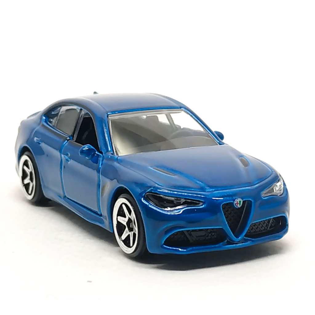 Majorette Alfa Romeo Giulia สีน้ำเงิน ล้อ 6SC Scale 1/61 (8cm) ไม่มี package