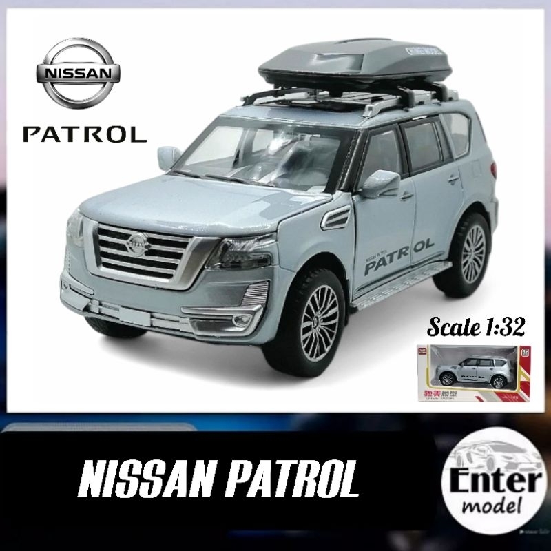 โมเดลรถเหล็ก มีเสียงมีไฟ Nissan Patrol ยาว17cm Scale1/32