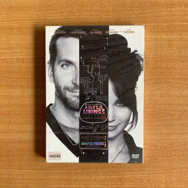 DVD : Silver Linings Playbook (2012) ลุกขึ้นใหม่ หัวใจมีเธอ [มือ 1 ปกสวม] Jennifer Lawrence / ดีวีดี