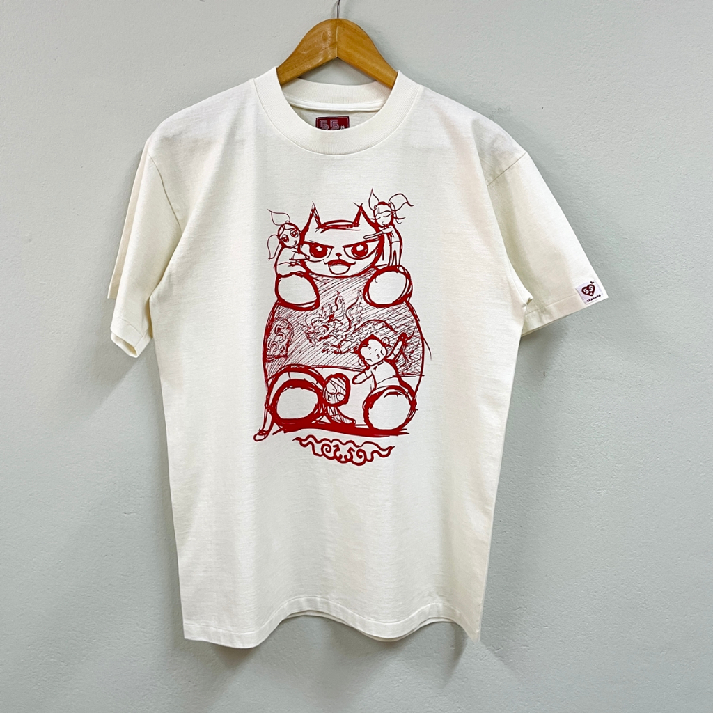 55xHaHa - "Shirooooo-No.6 (CHY)" เสื้อยืด ลายเส้นแมว ปีมังกร คอชิด ไม่มีตะเข็บข้าง กึ่ง Oversize , Unisex