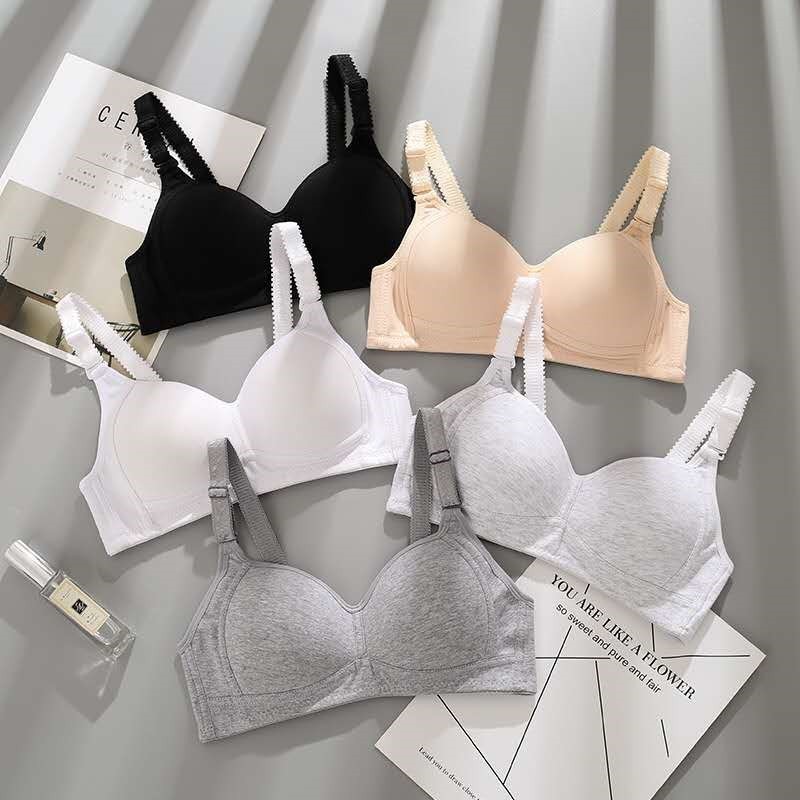 บราผู้หญิง เสื้อชั้นใน3D การออกแบบแผ่นฝ้ายที่มีคุณภาพสูง สีทึบ sport bra ความเซ็กซี่ เนื้อผ้านิ่ม