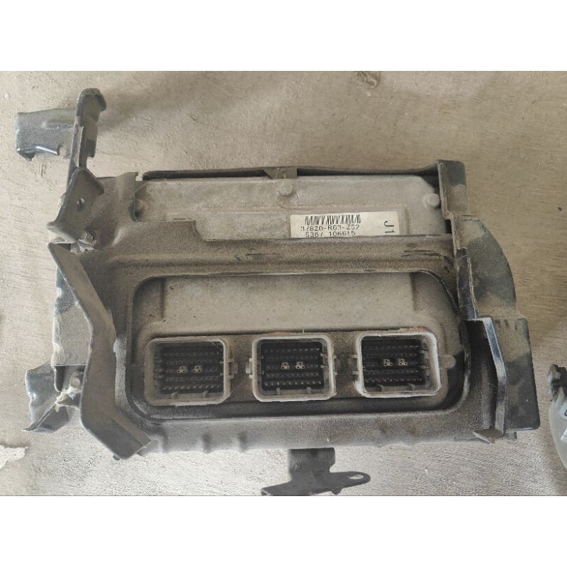กล่อง Ecu honda accordg8