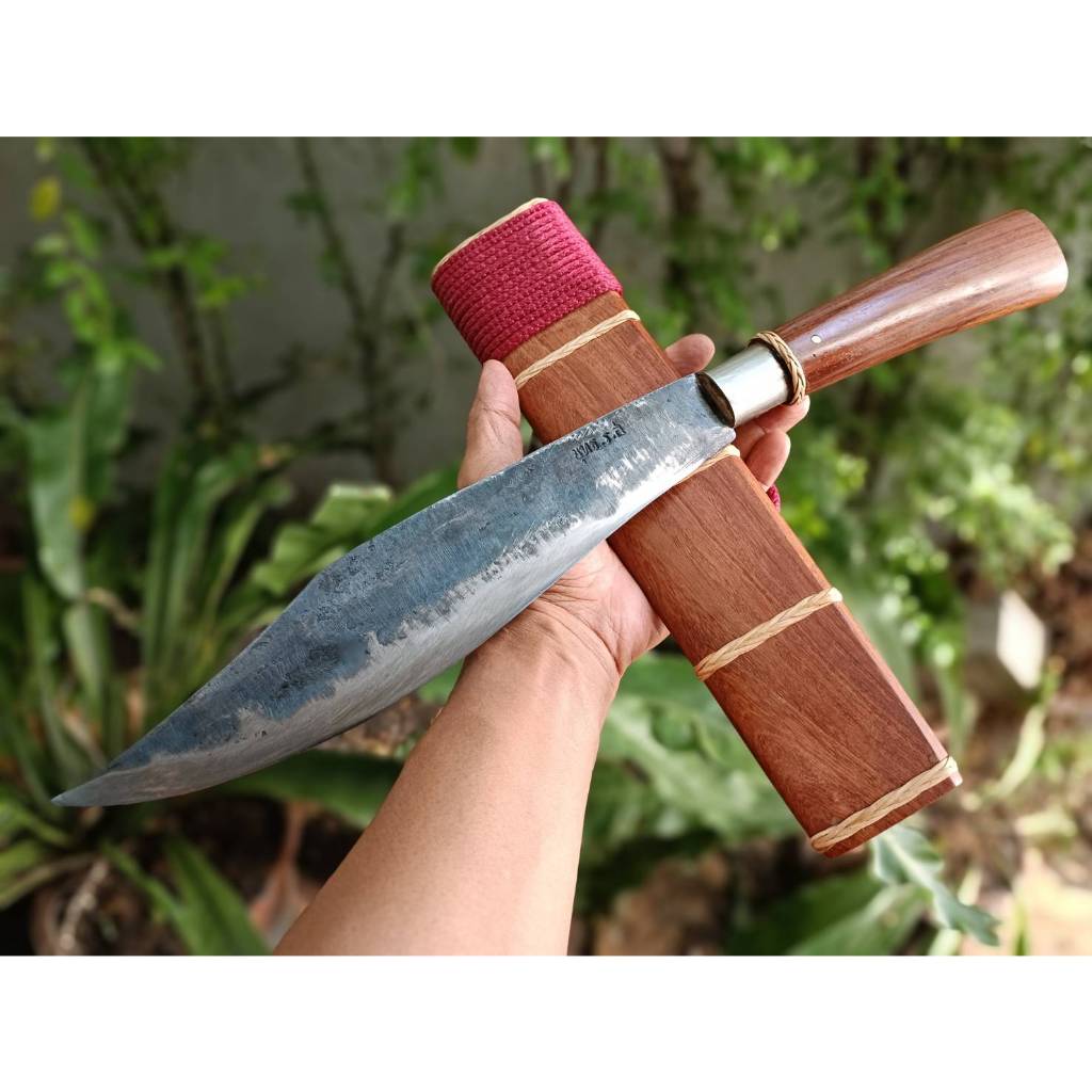 เหน็บม้ง มีดโบวี่ Bowie knife มีดเหน็บ โบวี่ มีดแคมป์ อีเหน็บ มีดเดินป่า ใบ 11” ตีร้อนชุบแข็ง ผิวไฟ 