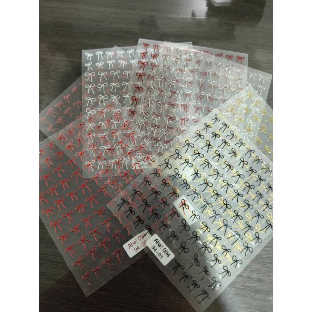 K2.สติ๊กเกอร์โบว์แบบบาง (อ่านก่อนสั่ง)  เส้นเล็ก แบรนด์ AHA และ Nail Decal แบบมีกาวในตัวลอกแปะได้ค่ะ