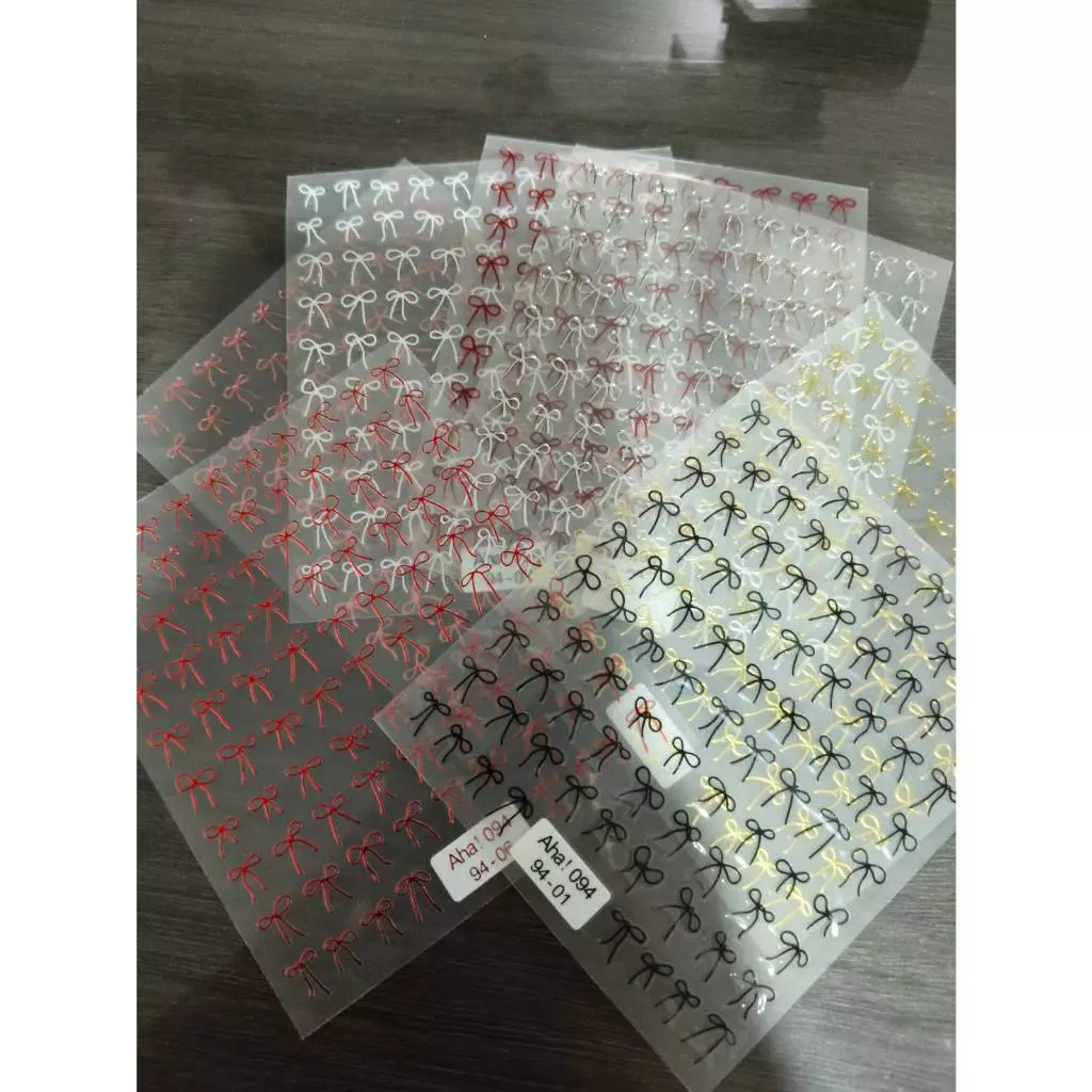 K2.สติ๊กเกอร์โบว์แบบบาง (อ่านก่อนสั่ง) เส้นเล็ก แบรนด์ AHA และ Nail Decal แบบมีกาวในตัวลอกแปะได้ค่ะ