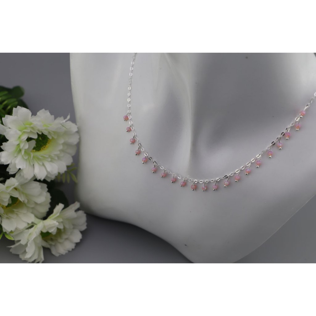 [พร้อมส่ง](Necklace/สร้อยคอ):925 sterling silver necklace decorated with pink opal./สร้อยคอเงินแท้ 9