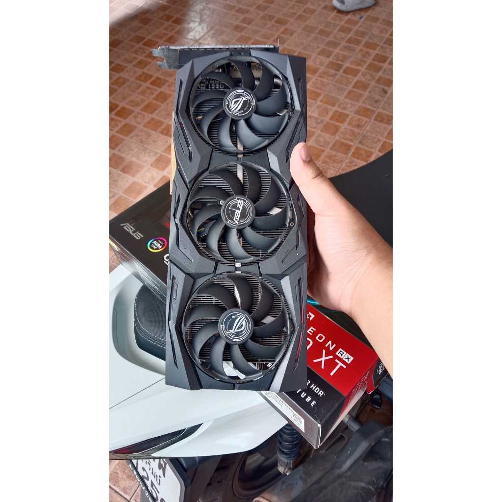 AMD RX5700XT ROG 8GB ครบกล่อง ประกันสินค้า 15 วัน