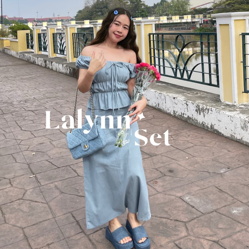 Lalynn Set เซ็ตเสื้อแขนกุด+กระโปรงทรงเอยาว