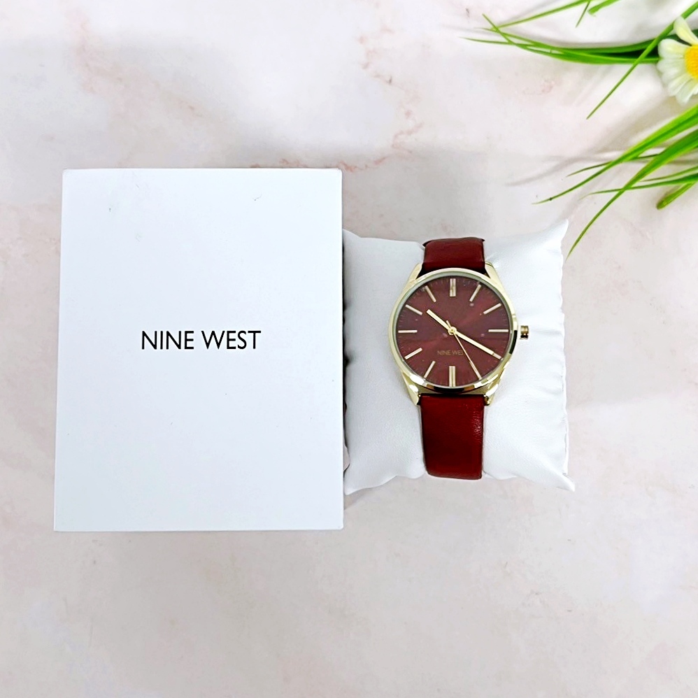 [Nine West®] Women's Strap Watch Burgundy/Gold NW/1994GPBY นาฬิกาข้อมือผู้หญิง