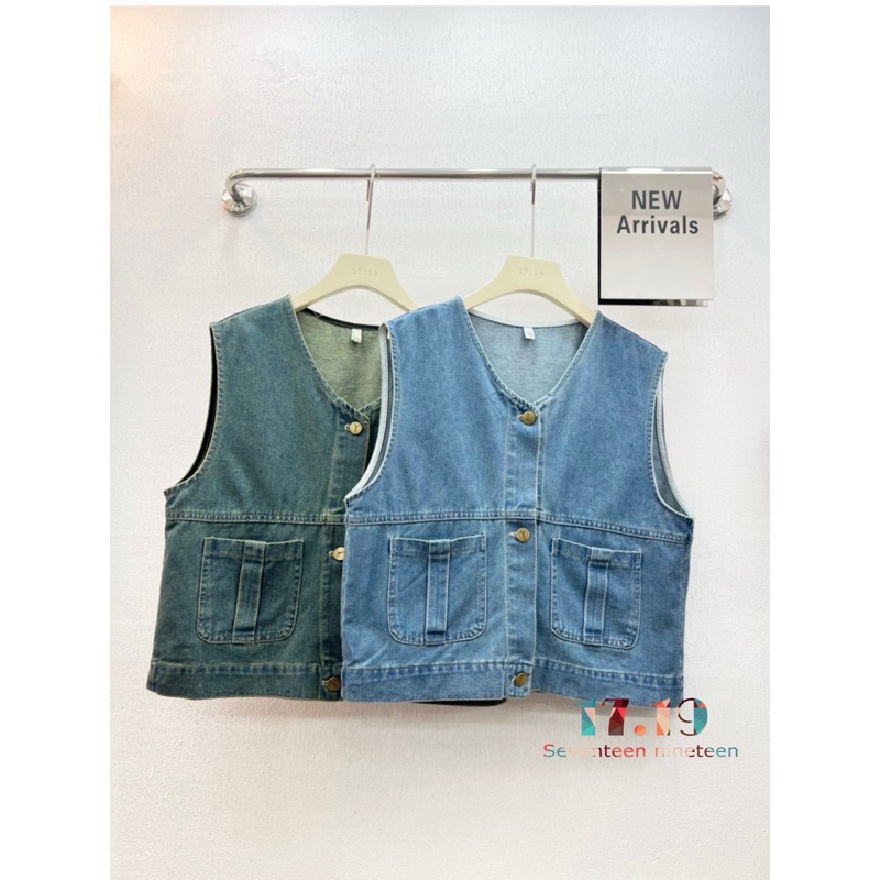 เสื้อยีนส์ Denim Vest 🌼