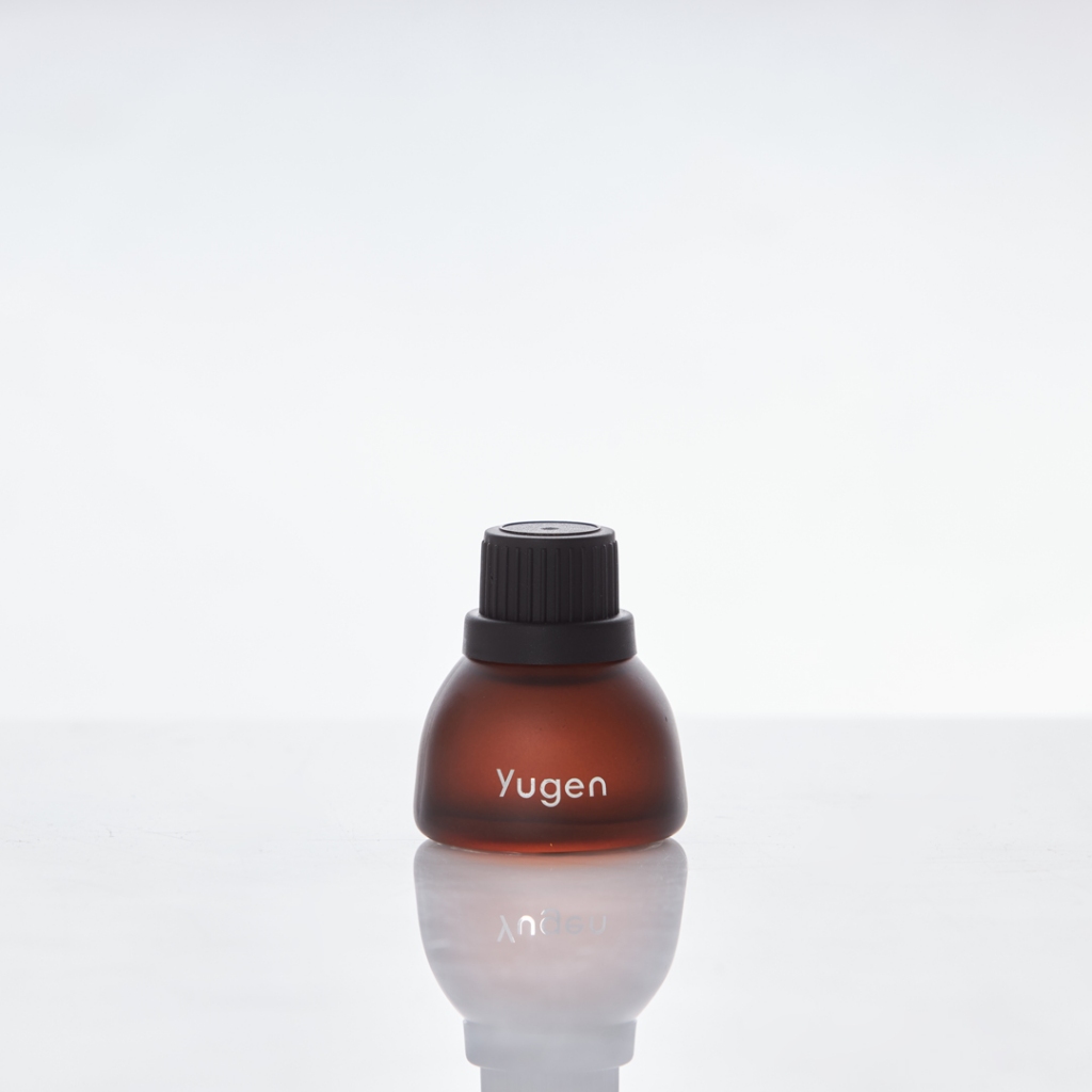 Yugen น้ำมันหอมระเหย ขนาด 15 ml กลิ่นอินสไปร์ (Yugen - Essential Oil 15 ml/ Scent : INSPIRE)