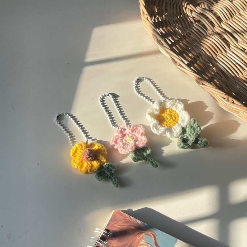 พวงกุญแจก้านทานตะวัน,ก้านเดซี่ ของปัจฉิม ของชำร่วย✨🌻 (สั่งแล้วรบกวนไม่ยกเลิกออเดอร์น้า)