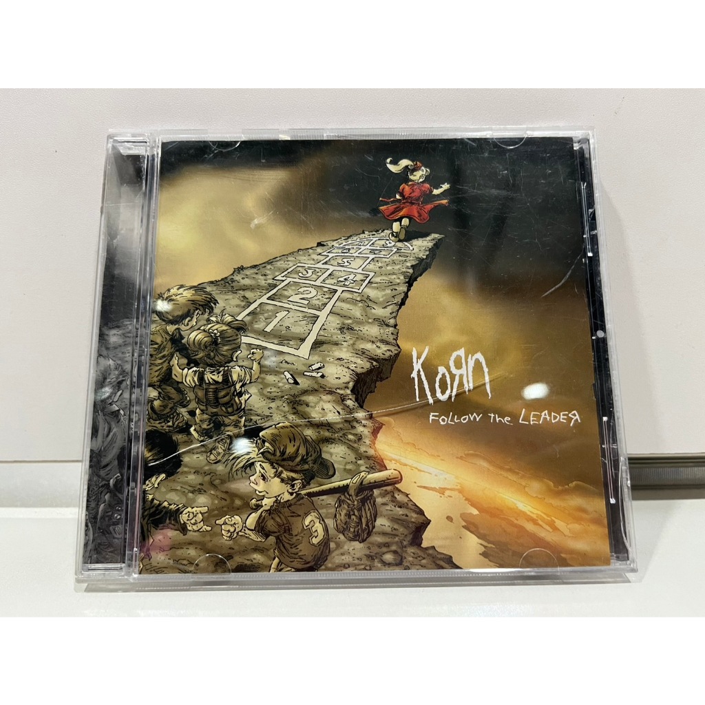 1   CD  MUSIC  ซีดีเพลง      KORN   FOLLOW THE LEADER  (A18F78)