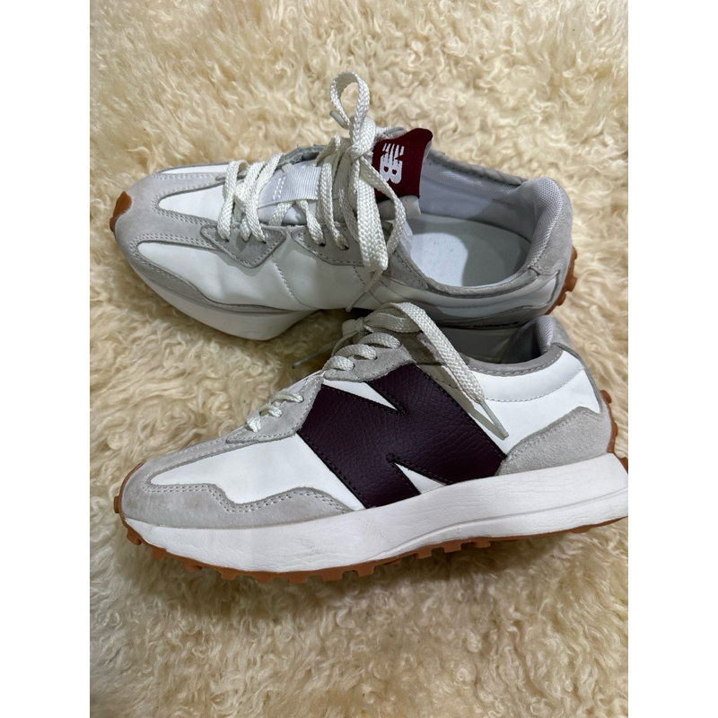 รองเท้ามือสอง New Balance 327 ไซด์ 38