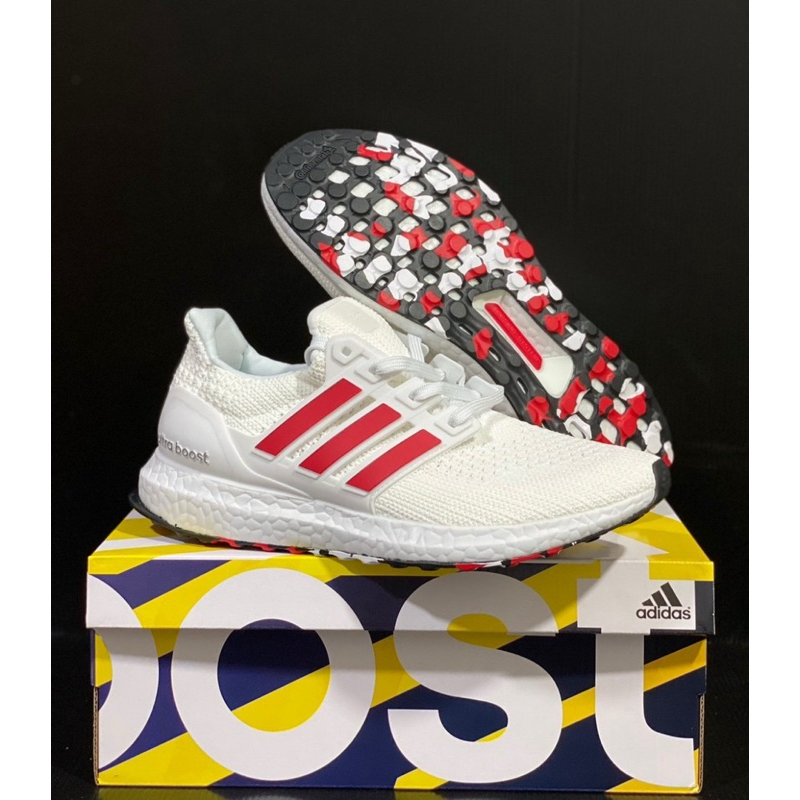 A*idas Ultra Boost รุ่นขายดีตลอดกาล พร้อมส่ง36-45 แถมกล่อง