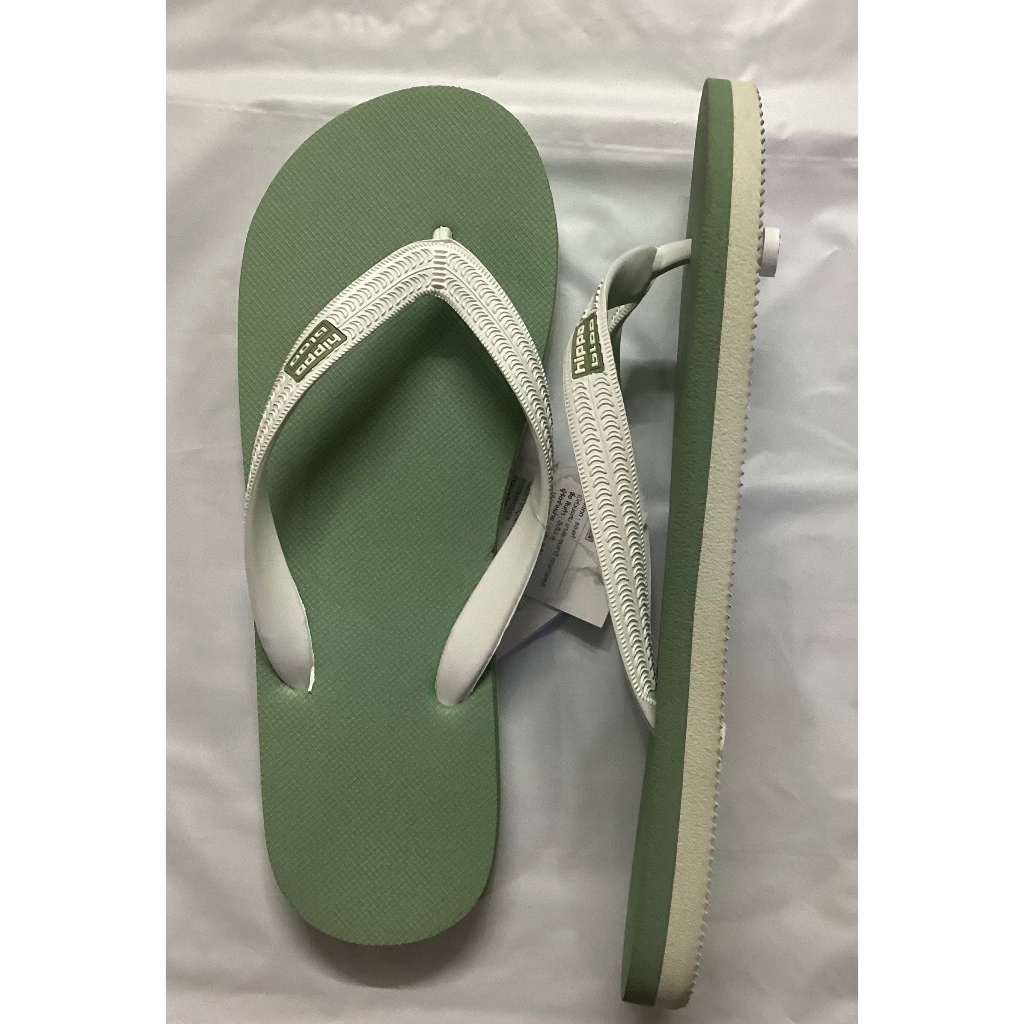Hippo bloo รองเท้าแตะฮิปโปบูล Pistachio White ชาย/หญิง เขียวขาวอมเทาโทนสว่าง/ขาว / หูขาว