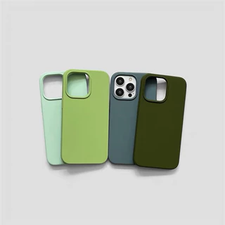 Supercase | I7P-i17promax เคสซิลิโคน กันเปื้อน บุกำมะหยี่ Silicone Cover Case Pine Green สีเขียว
