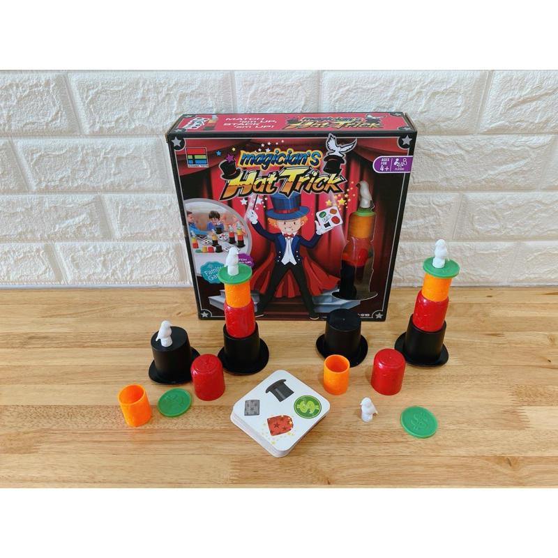 Magician’s Hat Trick / Top Hat เกมแข่งเรียงของ