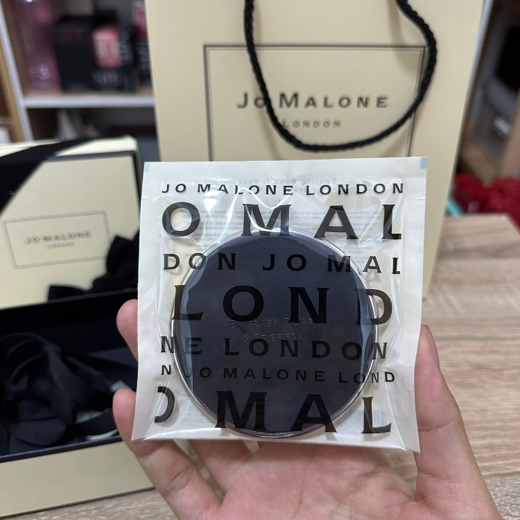 น้ำหอมบนรถ Jo Malone Scent to Go กลิ่น English Pear & Freesia