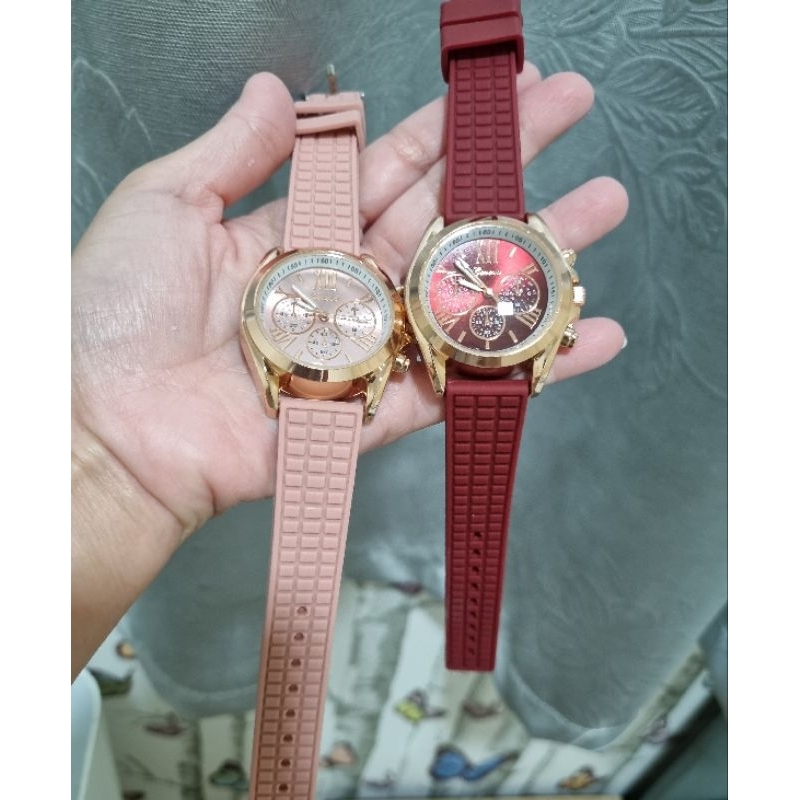นาฬิกาข้อมือผู้หญิง นาฬิกาแฟชั่นสไตล์MK  สายซิลิโคนนิ่ม genevaแท้ พร้อมส่งจากไทย