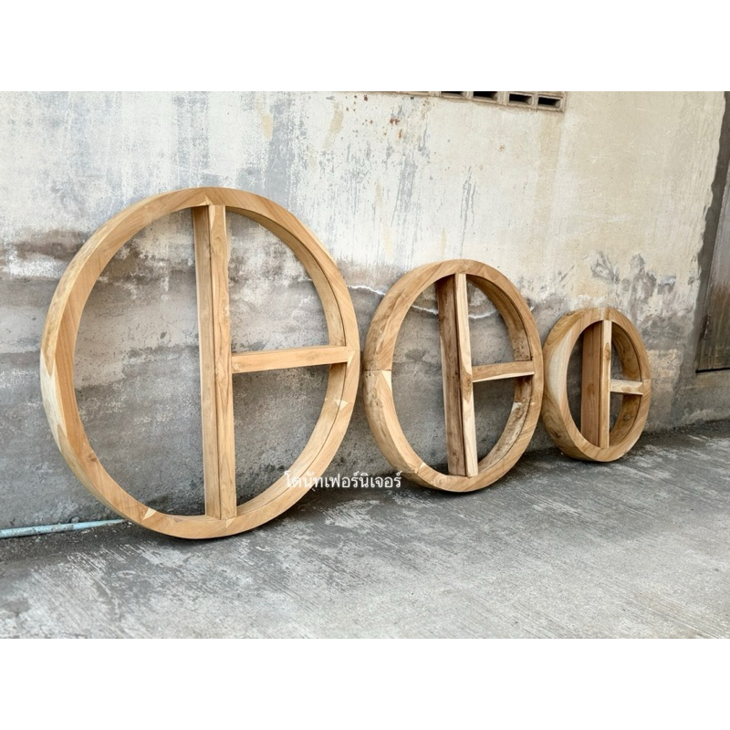 วงกบกลม 3 ช่องกระจก ไม้สักแท้ ราคาโรงงาน ไม้หนา 2 นิ้วหน้ากว้าง 4 นิ้ว จากช่างฝีมือระดับอาจารย์
