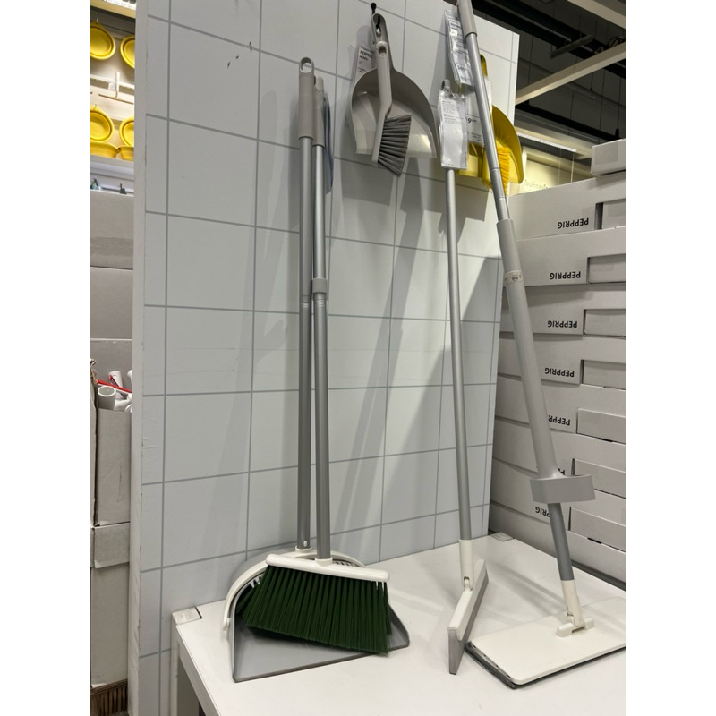 ไม้กวาดและที่โกยผง อีเกีย เพปพรีก Dustpan and Broom PEPPRIG IKEA