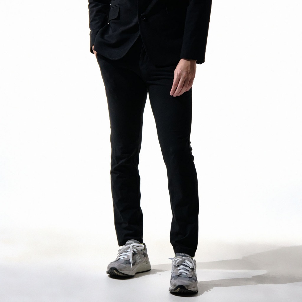 era-won กางเกงสแลคขายาว ทรงเดฟ Monotone workday สีดำ (Black Butterfly)