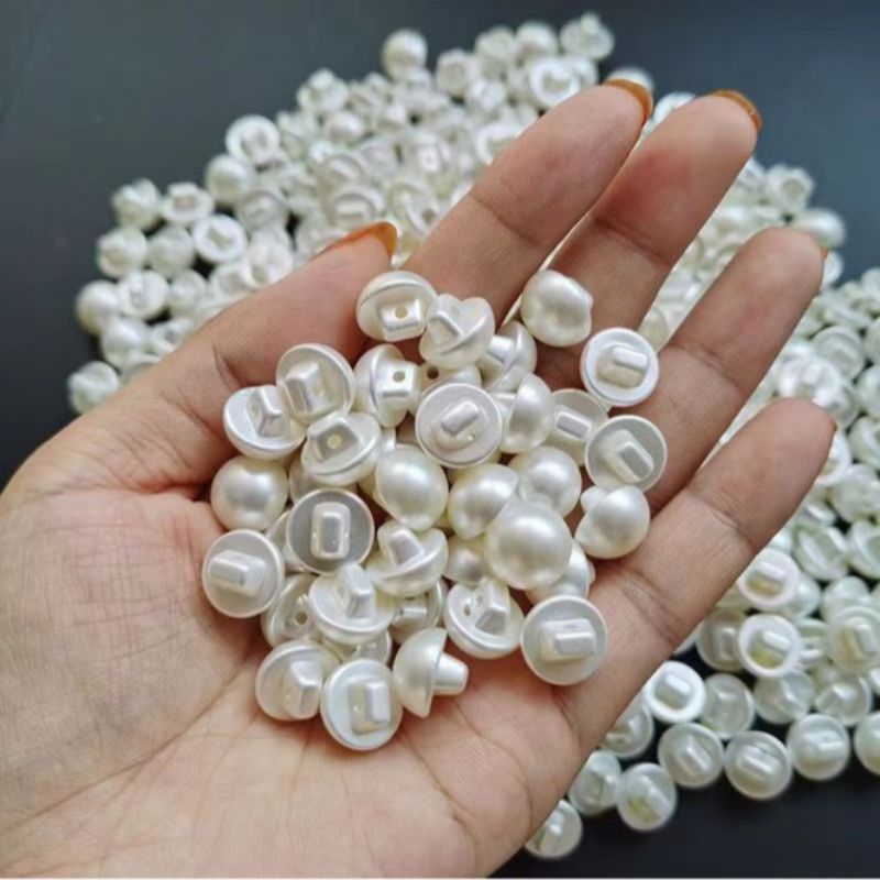 กระดุมมุกสีมุข...ขนาด✅10มิล.จำนวน200เม็ด…..ถุงละ80บาท