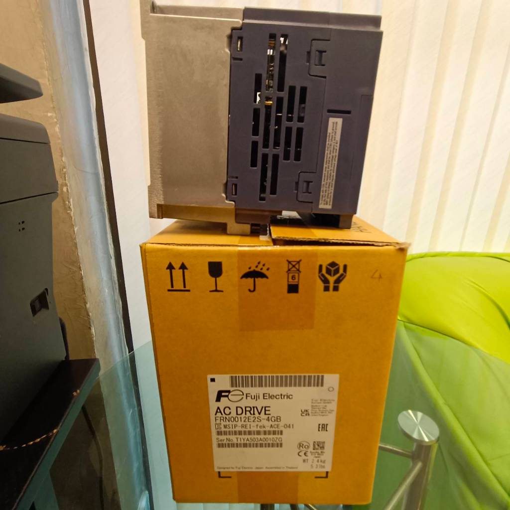 FUJI Electric FRN0012E2S-4GB AC Drive Inverter 3.7KW 5HP