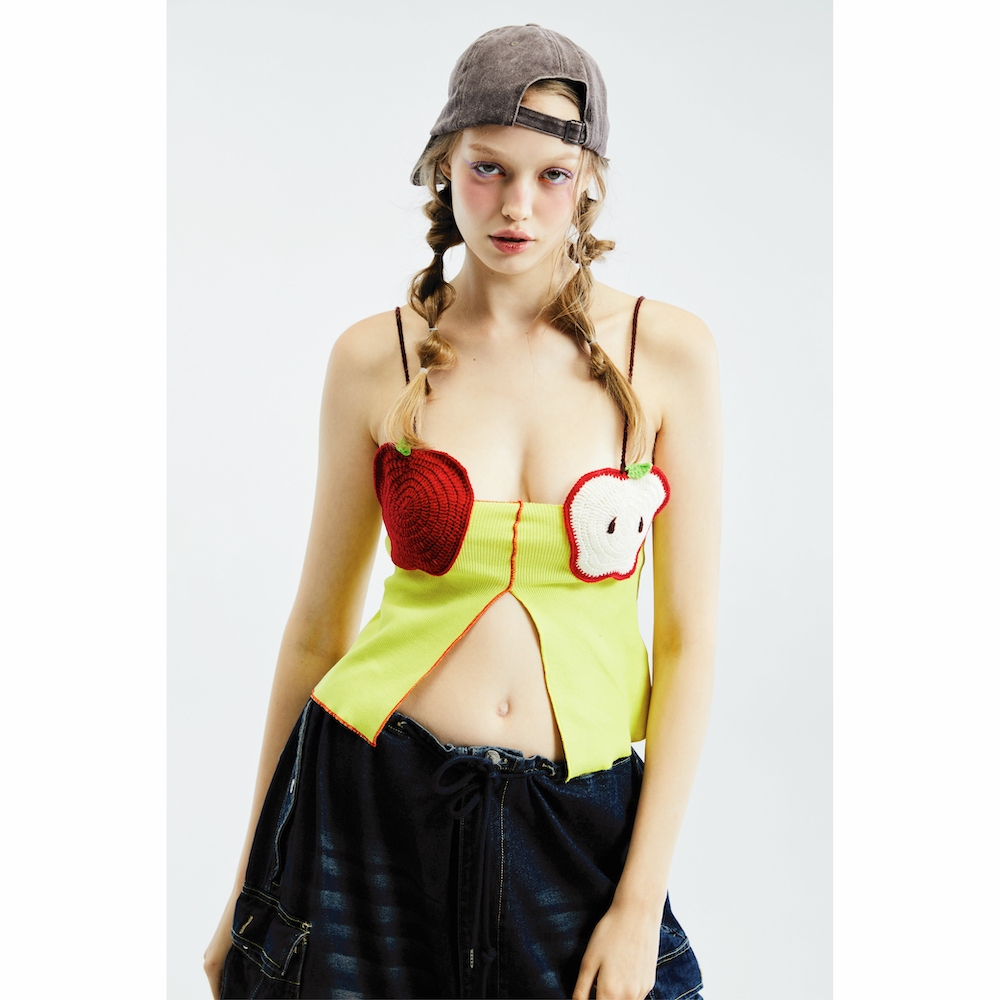 BLACKDOG BKK - SS2407 - Crochet apple tube top- เกาะอกผ้ายืดตกแต่งงานถักมือ