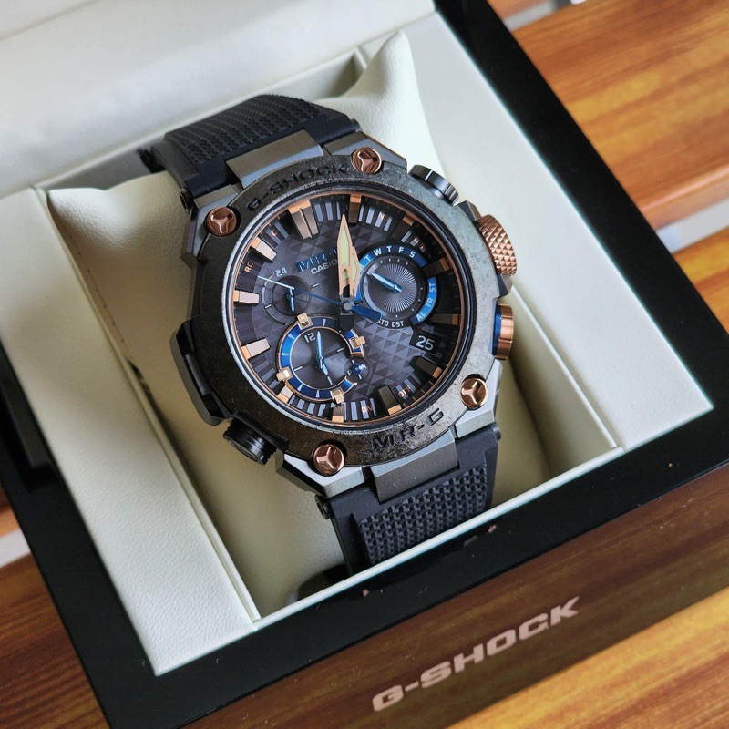 CASIO G-SHOCK MRG-B2000R-1A, MRG-B2000R-1ADR, MRG-B2000R-1, MRG-B2000R, MRG-B2000