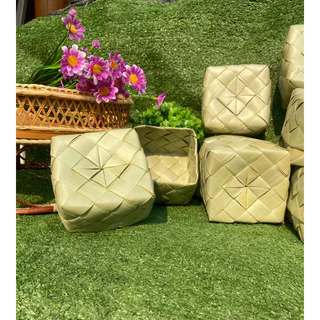 กล่องข้าวใบตาล กระติ๊บข้าวนึ่ง 8x8 ซม.พร้อมส่ง ร้านอาหาร