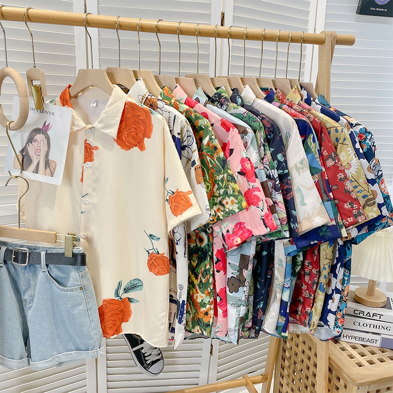 เสื้อเชิ้ตแขนสั้น เสื้อสงกรานต์มาใหม่ ผ้าชีฟอง พิมพ์ลายดอกไม้ ทรงหลวม มี6สี 6ลาย สไตล์เกาหลี วินเทจ พร้อมส่ง