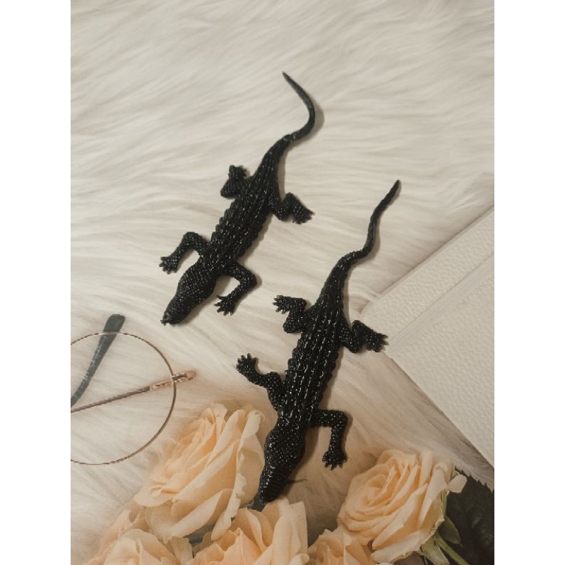 จระเข้ปลอม จระเข้ตัวหนึบ เหมือนจริง ติดผนัง กำแพง(ราคา/1ตัว)