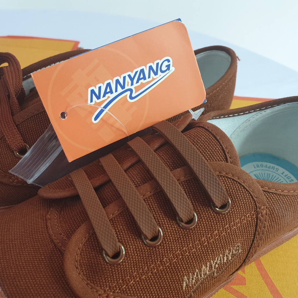 [รุ่นใหม่] รองเท้านักเรียน นันยาง Nanyang รุ่น Have fun พื้นนุ่ม spring soft support + แถมเชือกยางยืดหยุ่น ไม่ต้องผูก