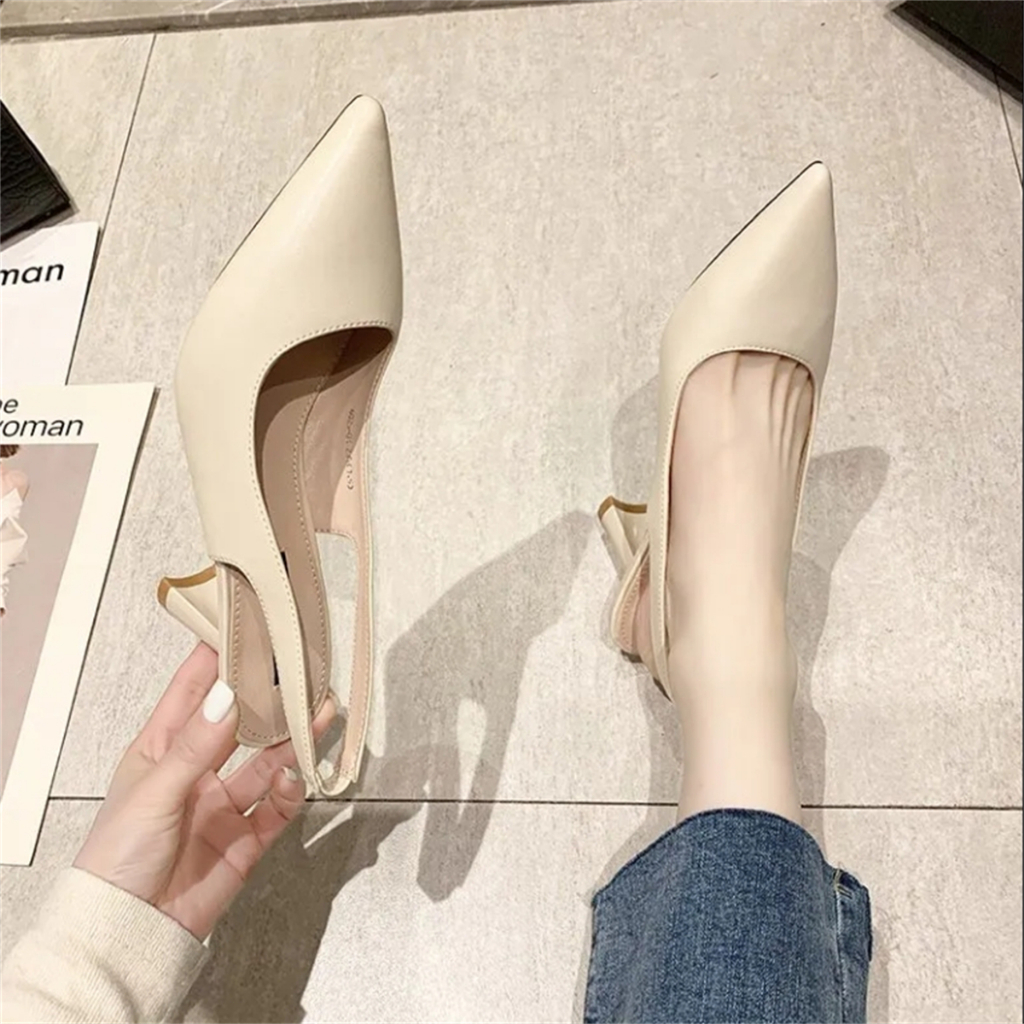 สินค้าพร้อมส่ง รุ่น#A70 รองเท้าส้นสูงผู้หญิง ไซส์ 36-42 เรียบง่ายและใจกว้าง ใส่ง่าย ใส่สบาย ทรงสวยใส่ทำงาน ใส่เที่ยว