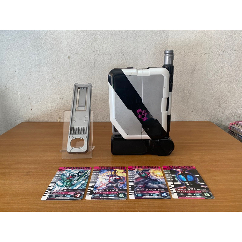 Dx ride booker อุปกรณ์เสริม มาสไรเดอร์ดีเคด Kamen Rider Decade ของแท้ Bandai