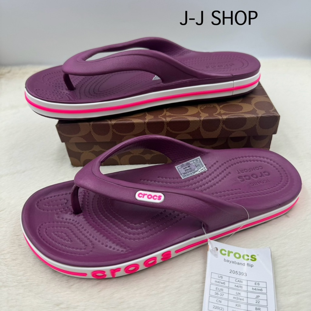 รองเท้าแตะcrocsสำหรับผู้หญิงงานสวยดูดีกำลังฮิตสุดๆ น้ำหนักเบาและทนทาน สินค้าถ่ายจากงานจริงรับรองตรงปกตามรูปค่ะ