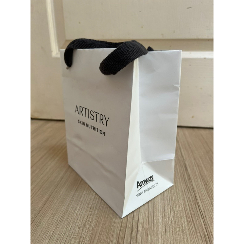 ถุงกระดาษมัน สีดำ สีขาว Artistry by Amway อาร์ทิสตรี้บายแอมเวย์ พร้อมส่ง!!!