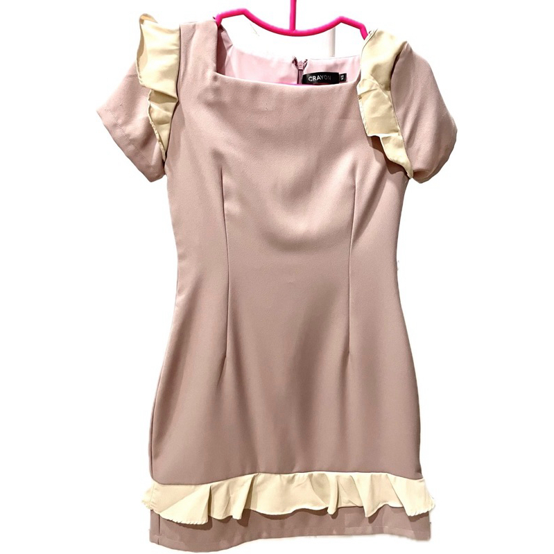 ส่งต่อ เดรส Crayon brand เดรสมือสอง อก32