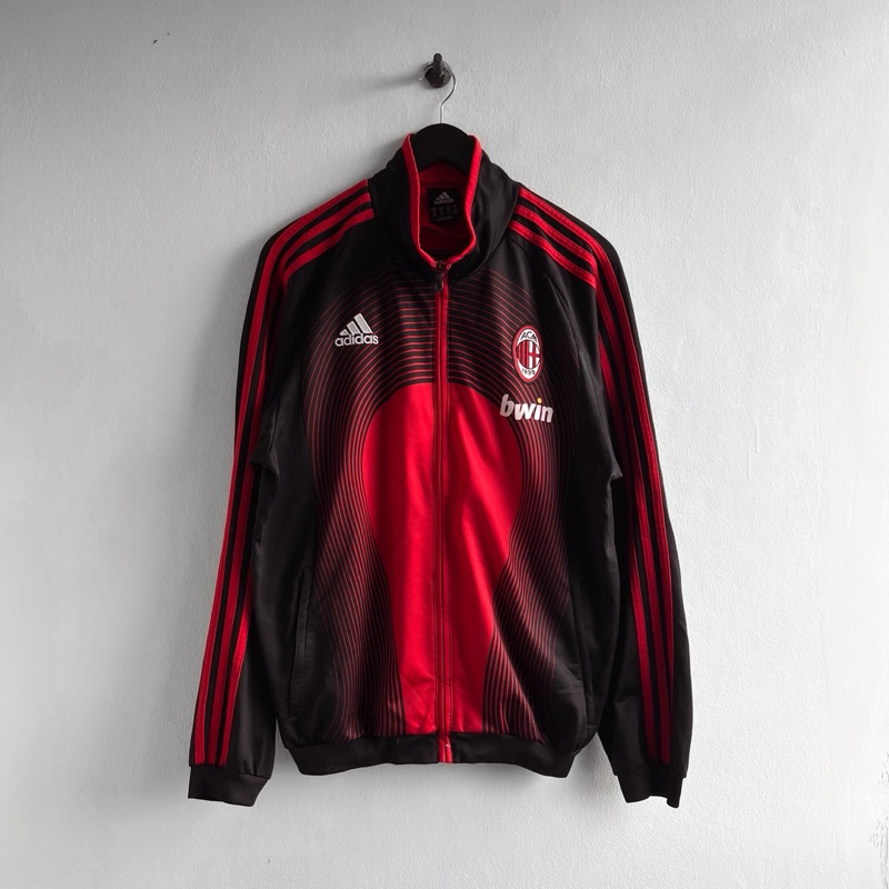 เสื้อแจ็คเก็ต Adidas x AC Milan แท้มือสอง100%