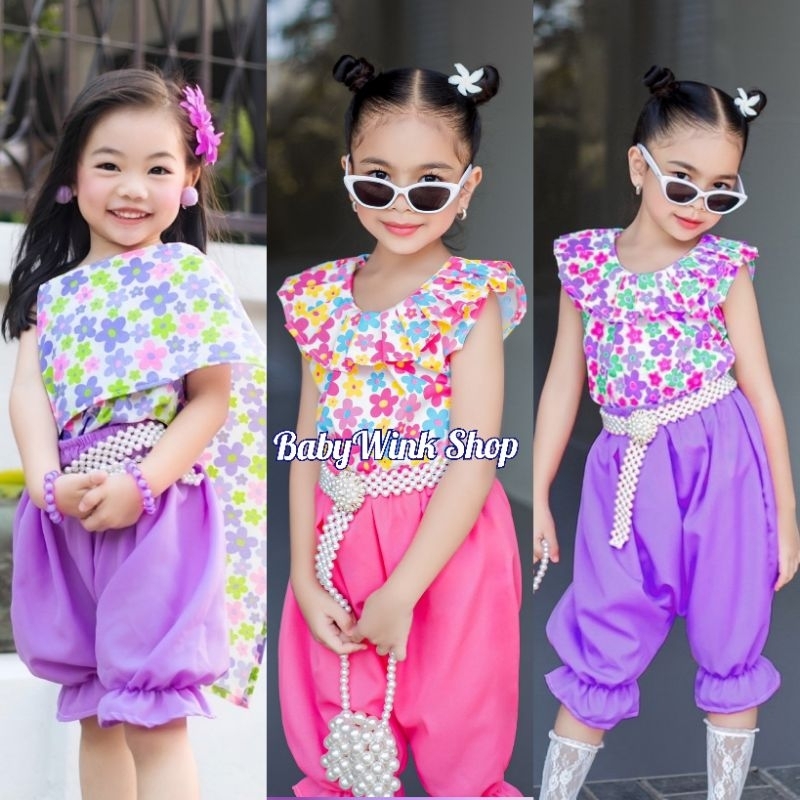 Ndd // ชุดไทยเด็กลายดอก ในชุดมี 2 ชิ้น เสื้อคอระบาย + กางเกงขาจั๊มน่ารัก