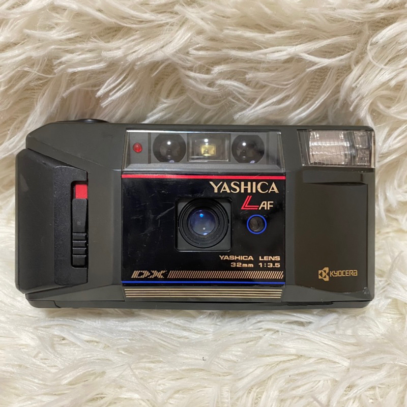 กล้องฟิล์ม Yashica AF Kyocera 32 mm
