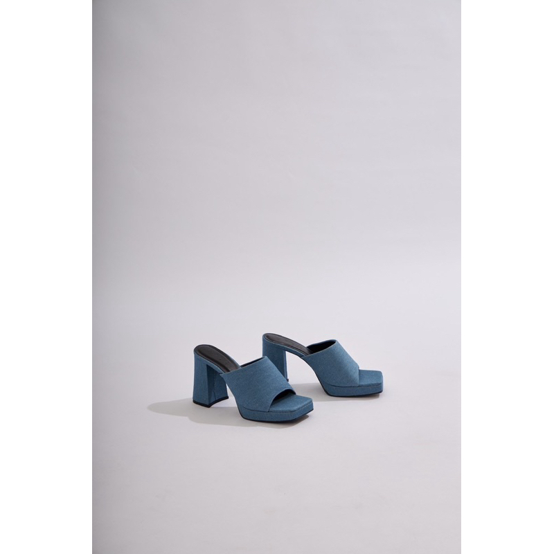 [แจกโค๊ดส่วนลดในไลฟ์สูงสุด 50%] WILA _SHOES รุ่นU2🥐🥐