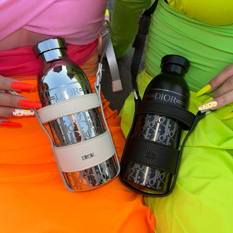 MT-75 ขวดน้ำD ของสมนาคุณแท้จากเคาท์เตอร์ พร้อมเคสหนัง+สายสะพาย เก็บความเย็น ความร้อนได้