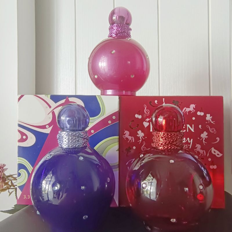 [สั่งผ่าน VDO ลด 30%]นำหอม Britney Spear Fantasy แบ่งขาย