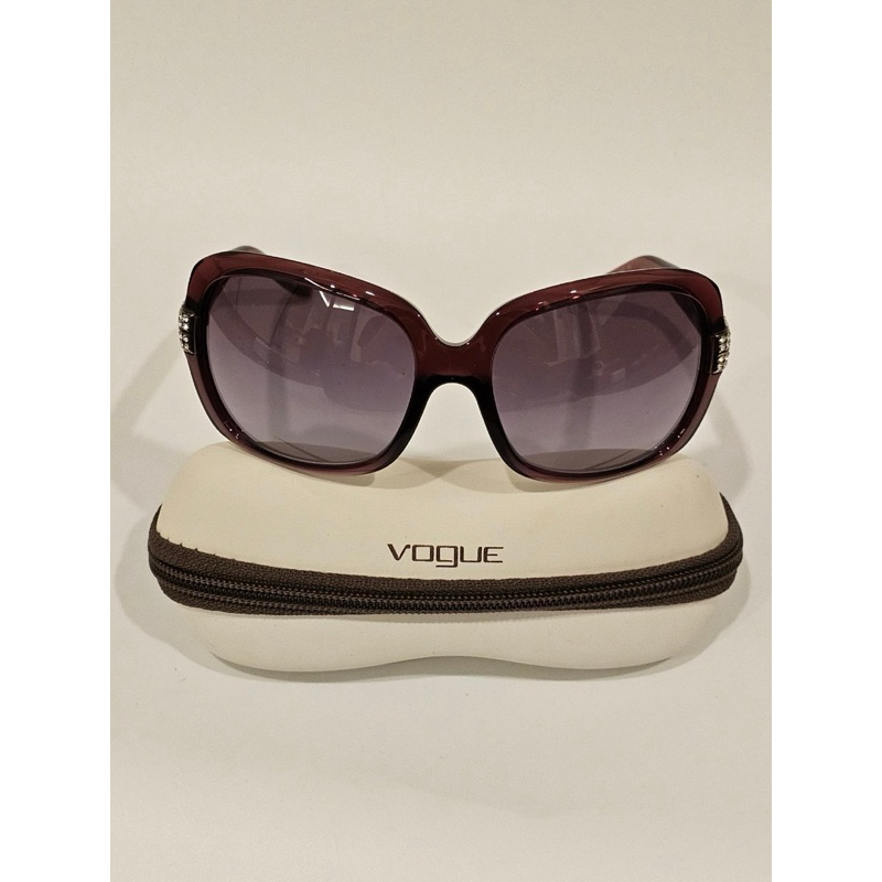 แว่นตากันแดด Vogue แท้ 💯% ไม่ผ่านการใช้งาน พร้อมกล่อง