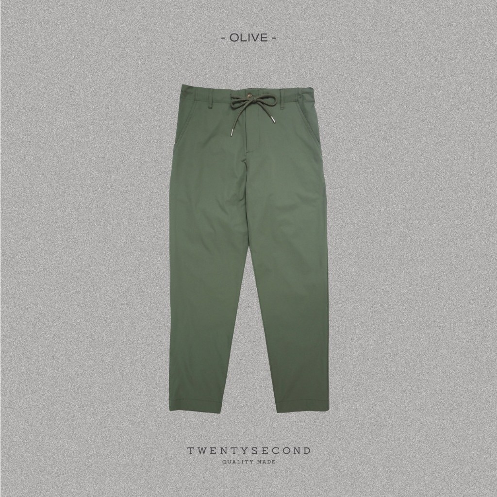 TWENTYSECOND กางเกงขายาว 5 ส่วน ทรง Relaxed Fit เอวยางยืด รุ่น Lukas Nylon Easy Pants - เขียว / Olive
