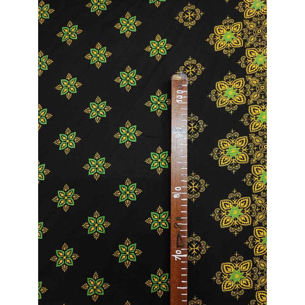 525 ผ้าชิ้นเรยอน สปัน แมมเบิร์ต ผ้าพิมพ์ ลายดอกใหญ่ หน้ากว้าง 58 นิ้ว ขนาด 1 เมตร พร้อมส่ง - รูปที่ 2