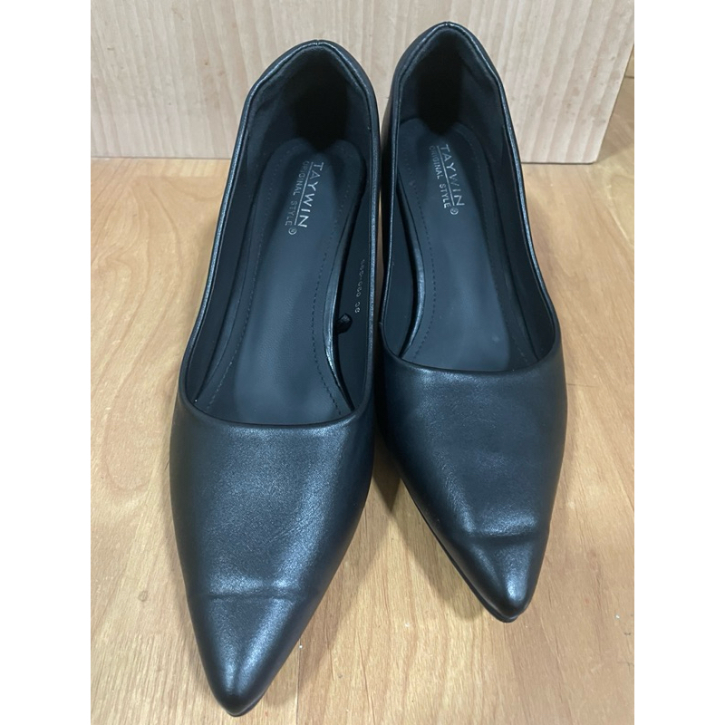 รองเท้าคัชชูผู้หญิง TAYWIN